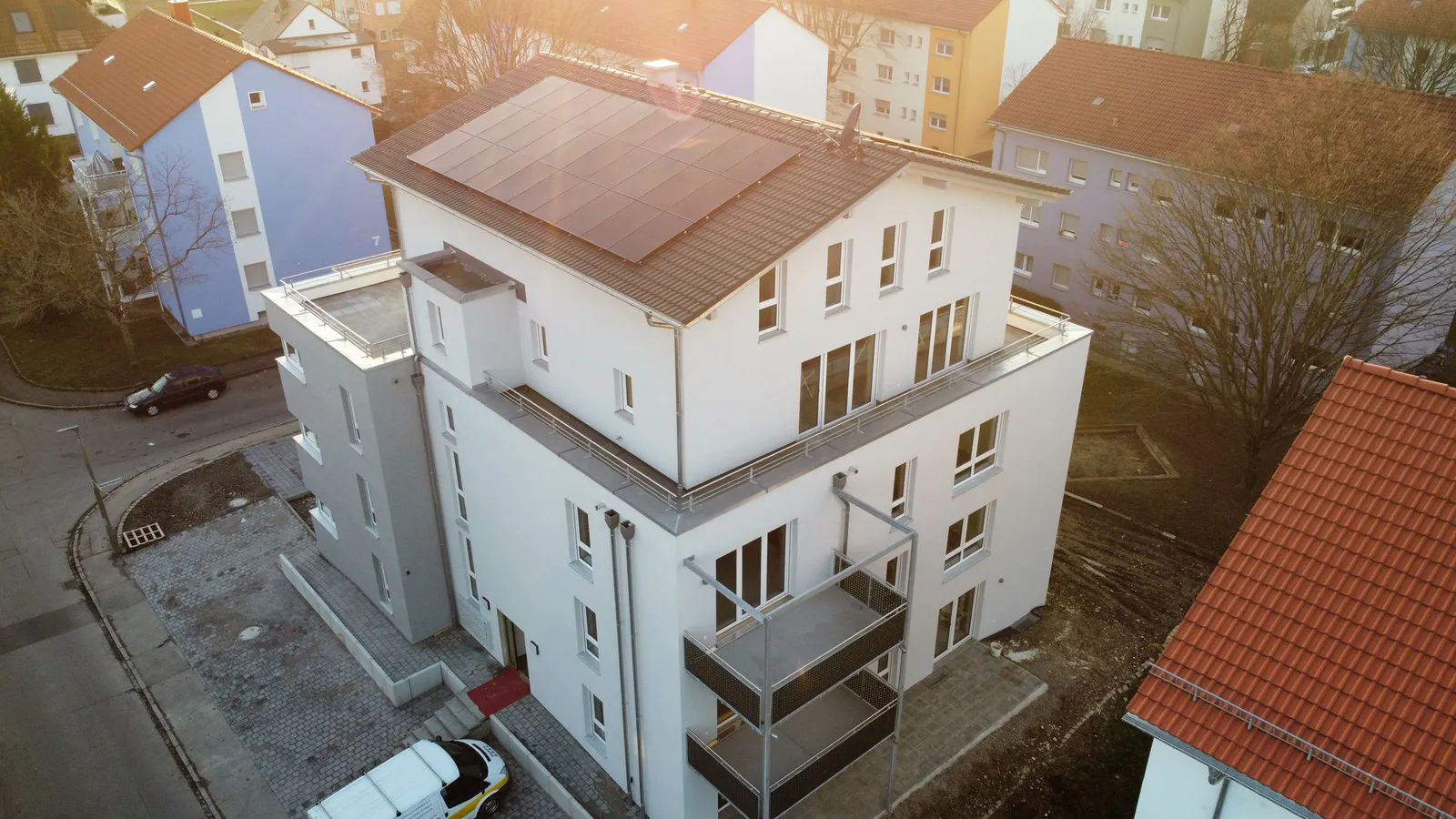 Mehrfamilienhaus, 14 Wohneinheiten, Ansicht 2